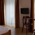 Vadszolo Vendeghaz 3*