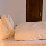 Vadszolo Vendeghaz 3*