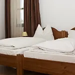 Penzion Vadszolo Vendeghaz