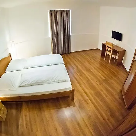 בית הארחה Vadszolo Vendeghaz Veszprém